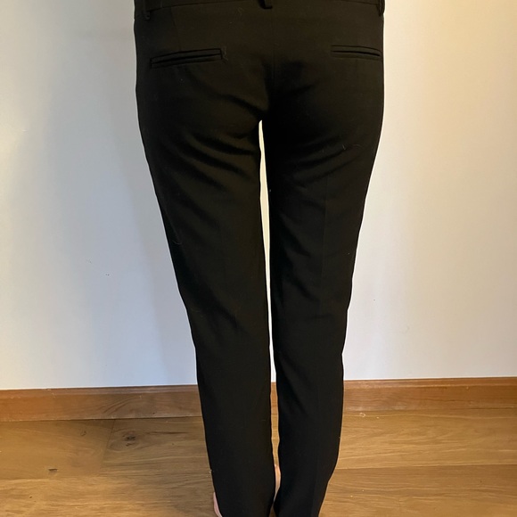 GilberGilmore Inc blk low rise trousers - size 4 - Picture 2 of 8